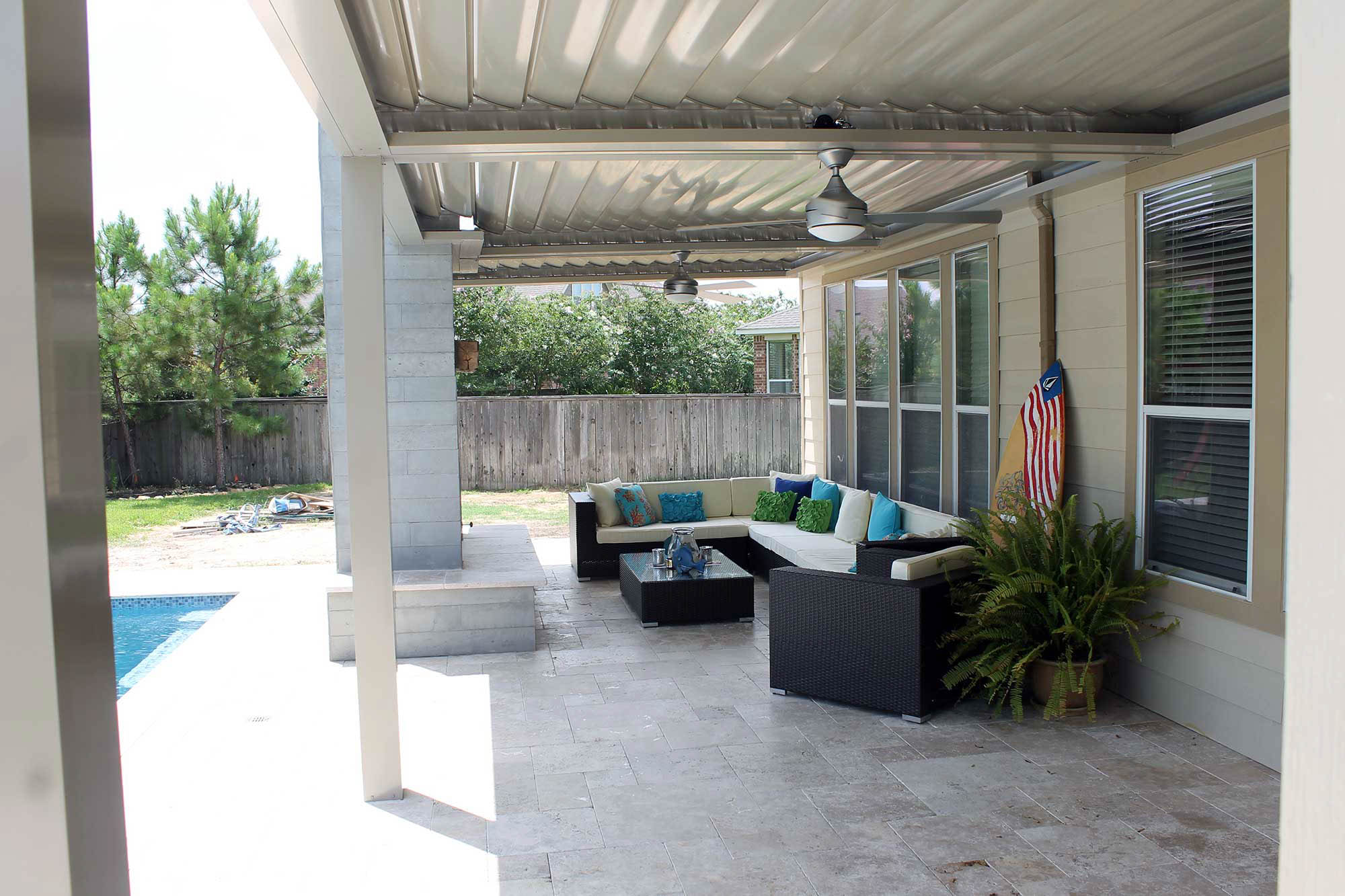 Equinox Louvered Roof